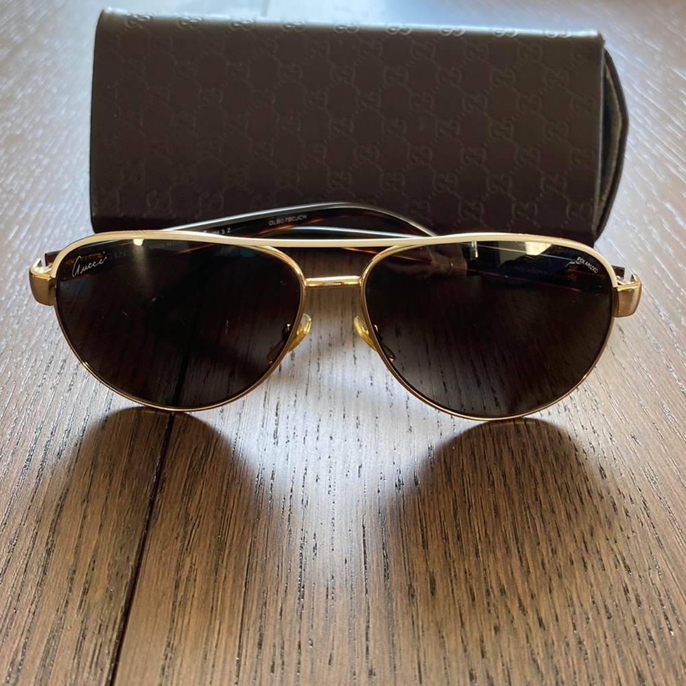 Gucci sunglasses